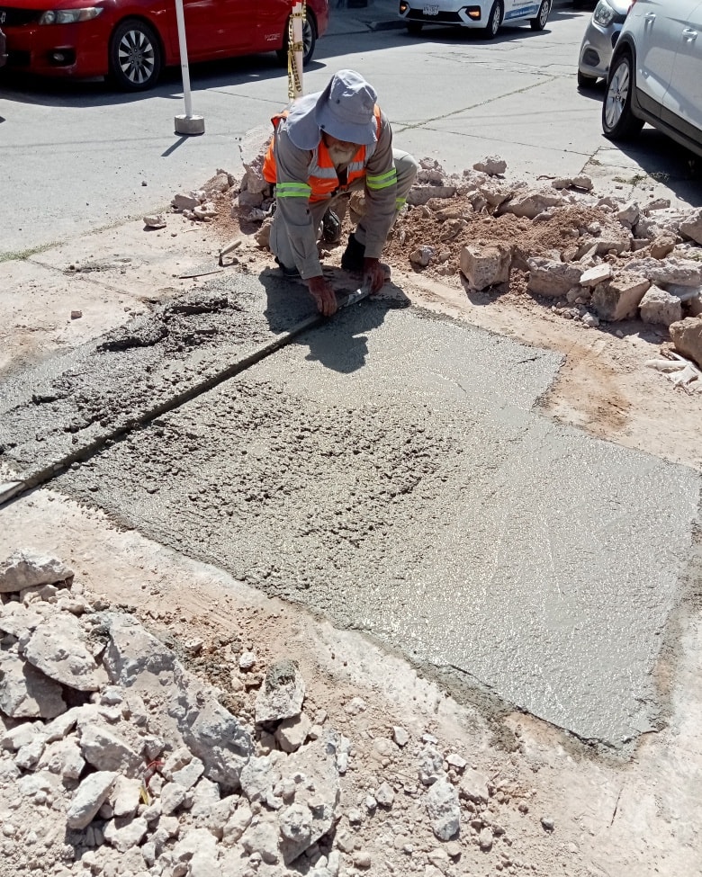 ✅👷🏼‍♂️ Continuamos con los trabajos de bacheo, para concluir de manera exitosa las maniobras de reparación de fugas