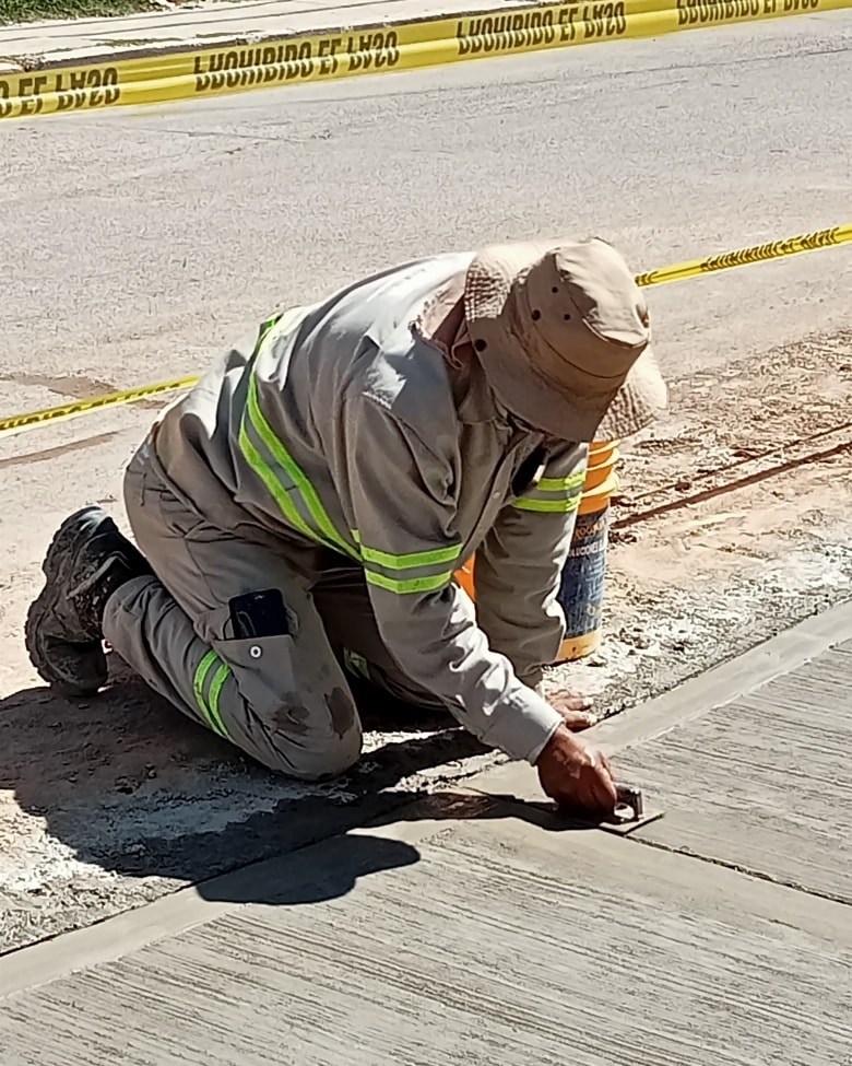 ✅👷🏼‍♂️ ¡Seguimos trabajando todos los días con bacheo intensivo!