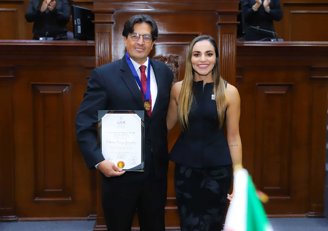 OTORGA EL CONGRESO DEL ESTADO MEDALLAS AL MÉRITO SOCIAL A INSTITUCIONES Y CIUDADANOS AGUASCALENTENSES