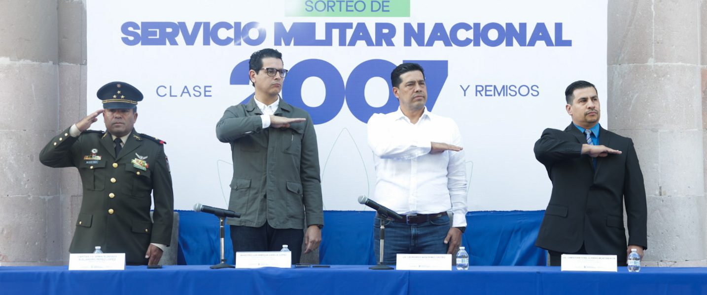 ENCABEZA LEO MONTAÑEZ SORTEO DEL SERVICIO NACIONAL MILITAR GENERACIÓN 2007 Y REMISOS