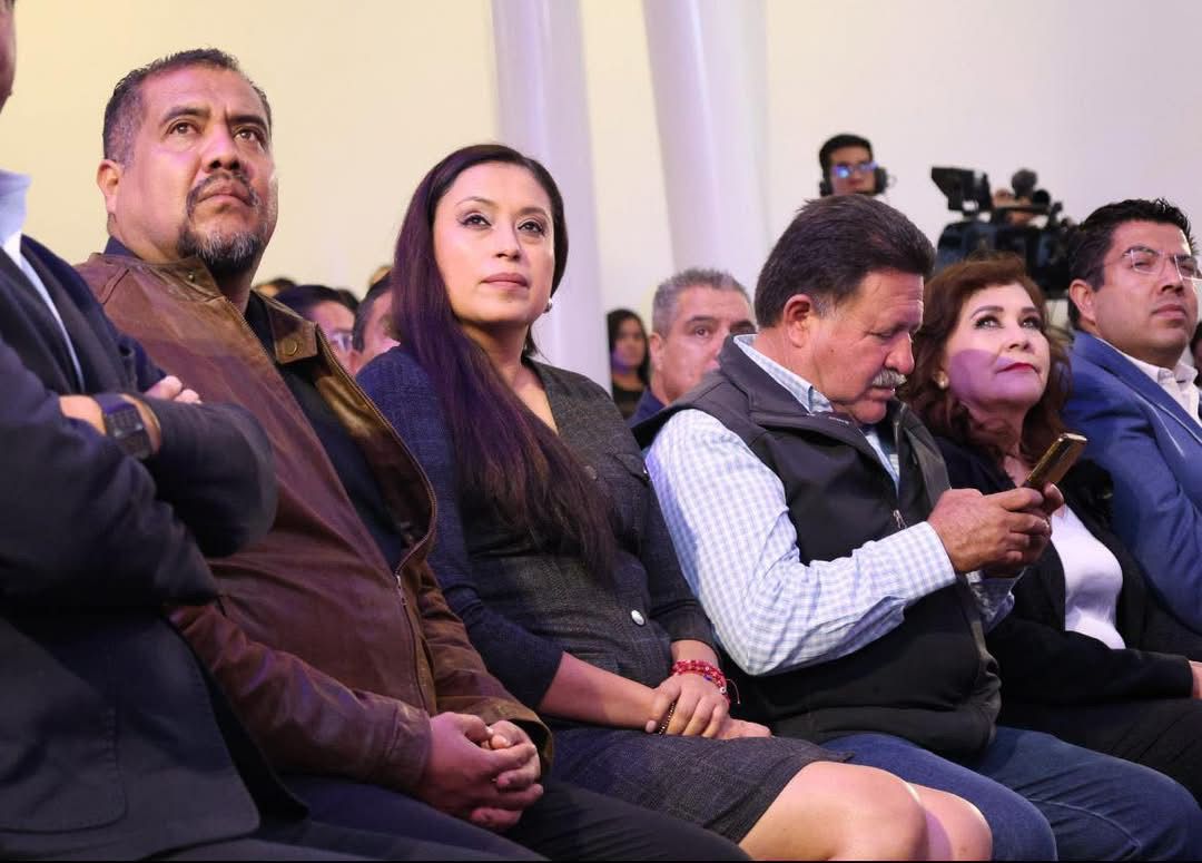 💙 El día de ayer tuve el honor de acompañar a mi amiga Lety Olivares, Presidenta Municipal de Tepezalá, en la presentación de su Primer Informe de Gobierno.