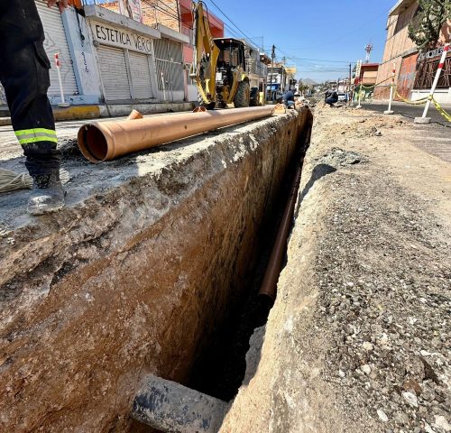 MIAA REHABILITA TUBERÍA PARA MEJORAR EL ALCANTARILLADO SANITARIO EN EL FRACCIONAMIENTO JOSÉ LÓPEZ PORTILLO