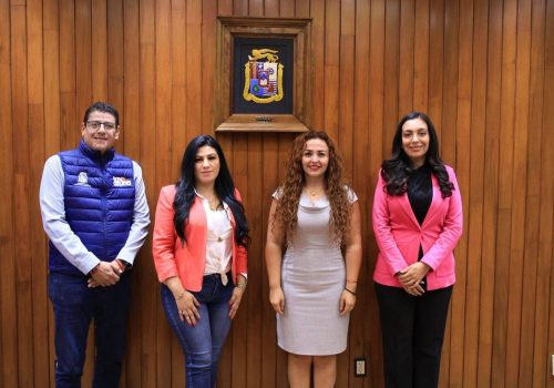 ¡Les deseo un muy bonito y cálido inicio de semana para todos y todas! ✨