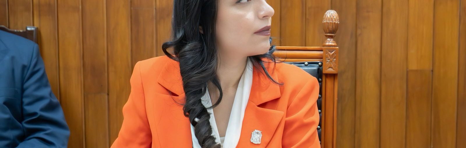 ¡Los saludos a todas y todos con mucho frío de martes! 🥶☁️