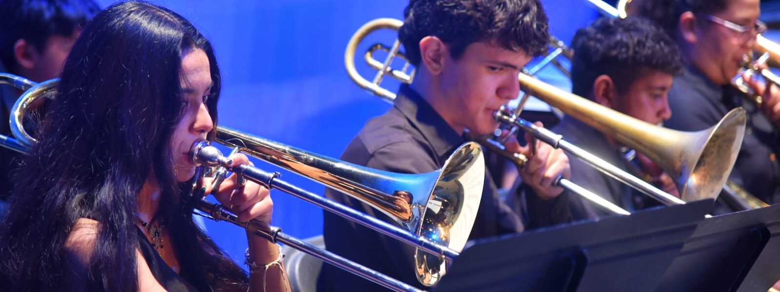 CON GALA MEXICANA SE CELEBRÓ EL PRIMER ANIVERSARIO DEL ENSAMBLE DE MÚSICA TRADICIONAL DE LA ORQUESTA SINFÓNICA INFANTIL DE JESÚS MARÍA EN EL TEATRO MORELOS