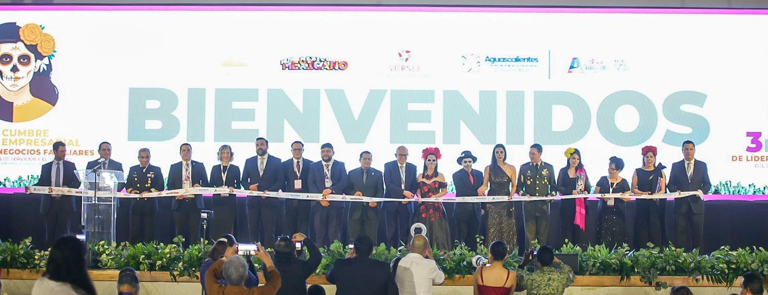 Del 22 al 24 de noviembre, Aguascalientes fue sede de la 3.a Cumbre Empresarial de Líderes y Negocios Familiares, organizada por Concanaco Servytur (la confederación que integra a las empresas responsables de más del 75 por ciento de la economía nacional).