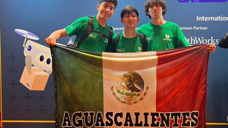 ESTUDIANTES DE AGUASCALIENTES, FINALISTAS EN MUNDIAL DE ROBÓTICA EN SINGAPUR
