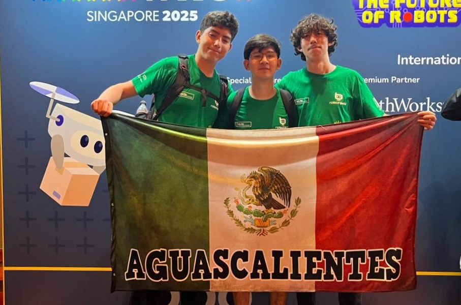 ESTUDIANTES DE AGUASCALIENTES, FINALISTAS EN MUNDIAL DE ROBÓTICA EN SINGAPUR