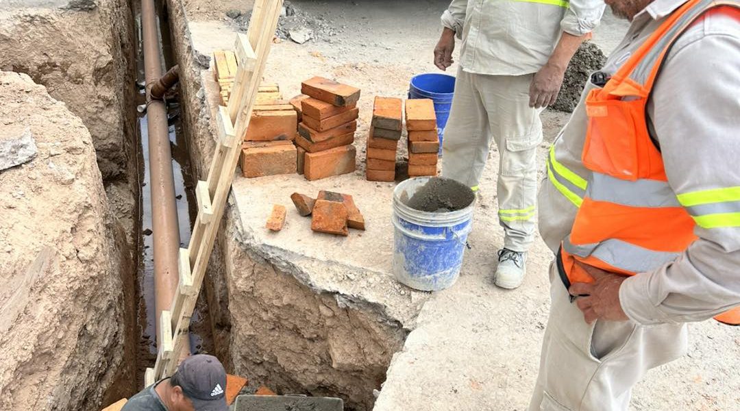 ✅👷🏼‍♂️ Realizaremos los trabajos necesarios para la construcción de un pozo de visita en el tramo rehabilitado de la red central de alcantarillado. 🚧🕳️🚧