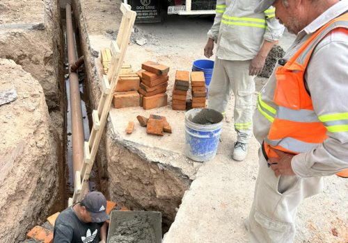 ✅👷🏼‍♂️ Realizaremos los trabajos necesarios para la construcción de un pozo de visita en el tramo rehabilitado de la red central de alcantarillado. 🚧🕳️🚧