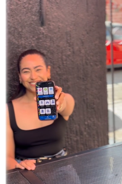 📱Hoy un reporte, un trámite o una solicitud, se resuelve desde tu celular. Sin filas, sin vueltas, sin perder tiempo.