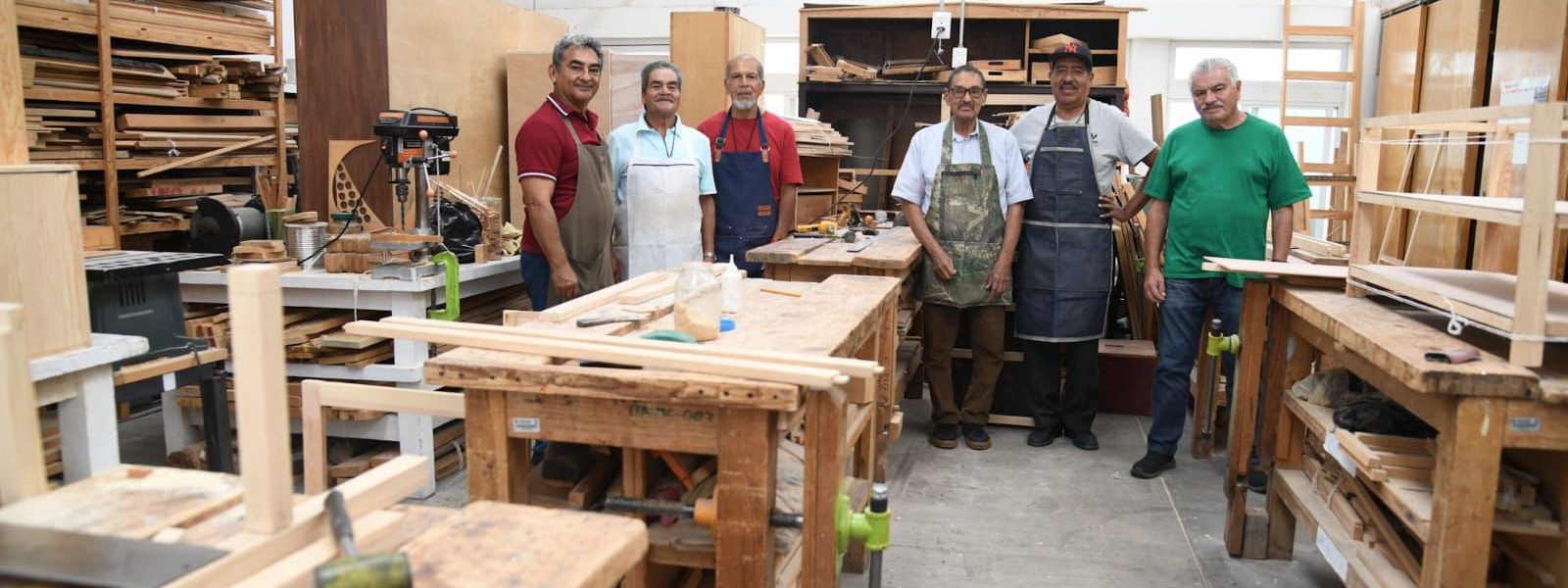 EL DIF ESTATAL INVITA A ADULTOS MAYORES A DISFRUTAR DE TALLERES GRATUITOS EN EL CENTRO GERONTOLÓGICO