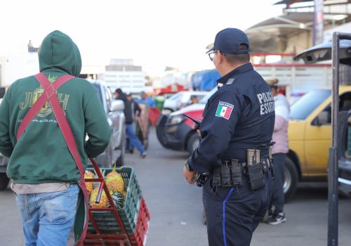 TERE JIMÉNEZ ENCABEZA ACCIONES PARA REFORZAR LA SEGURIDAD EN EL CENTRO COMERCIAL AGROPECUARIO