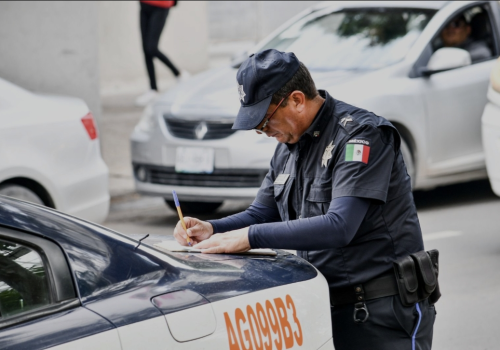 INFORMA POLICÍA VIAL SOBRE HABILITACIÓN DE ESTACIONAMIENTO EN VÍA PÚBLICA POR TEMPORADA DECEMBRINA