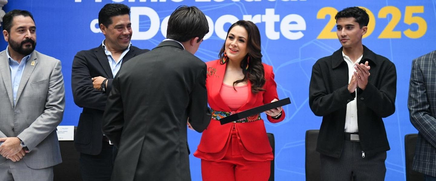 TERE JIMÉNEZ RECONOCE A DEPORTISTAS Y ENTRENADORES QUE HAN HECHO HISTORIA, CON EL PREMIO ESTATAL DEL DEPORTE 2025