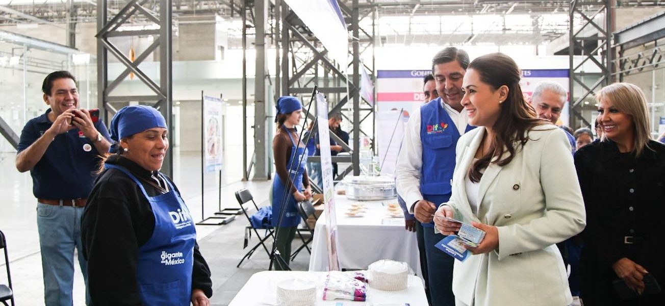 TERE JIMÉNEZ ENTREGÓ MOBILIARIO PARA FORTALECER LOS COMEDORES ESCOLARES Y COMUNITARIOS