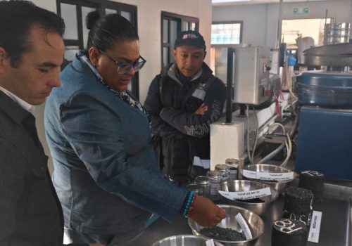 ♻️ Aguascalientes impulsa el reciclaje en la construcción.