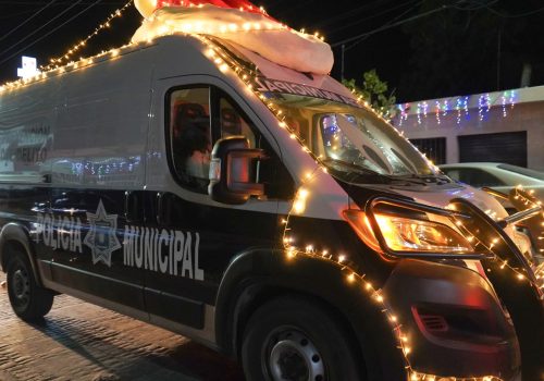 CUERPOS DE SEGURIDAD PRESENTES EN LA CARAVANA NAVIDEÑA 2025