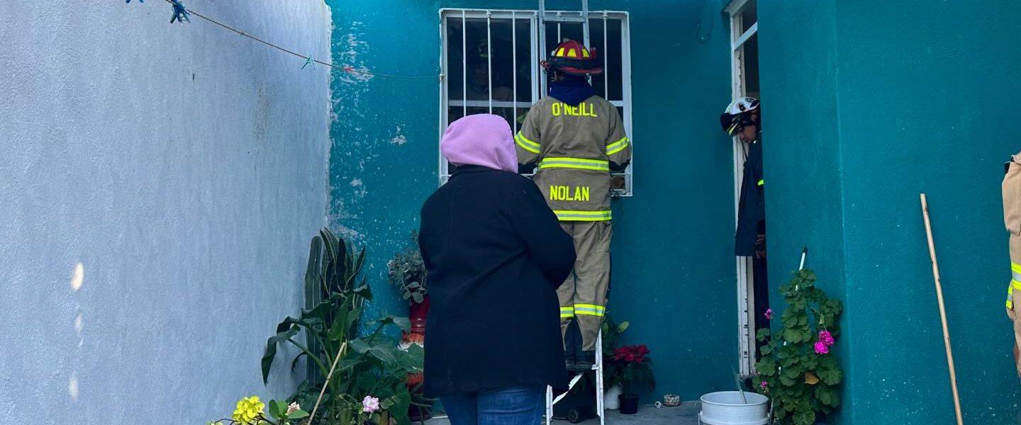 ANUNCIA LEO MONTAÑEZ APOYO TOTAL PARA AFECTADOS POR LA EXPLOSIÓN EN VILLA LAS PALMAS