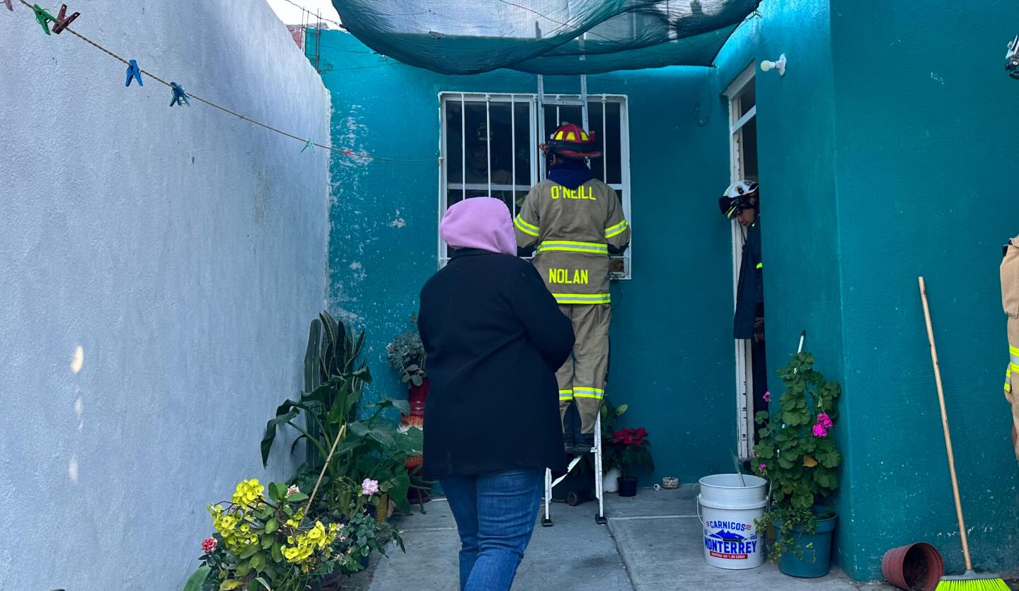 ANUNCIA LEO MONTAÑEZ APOYO TOTAL PARA AFECTADOS POR LA EXPLOSIÓN EN VILLA LAS PALMAS