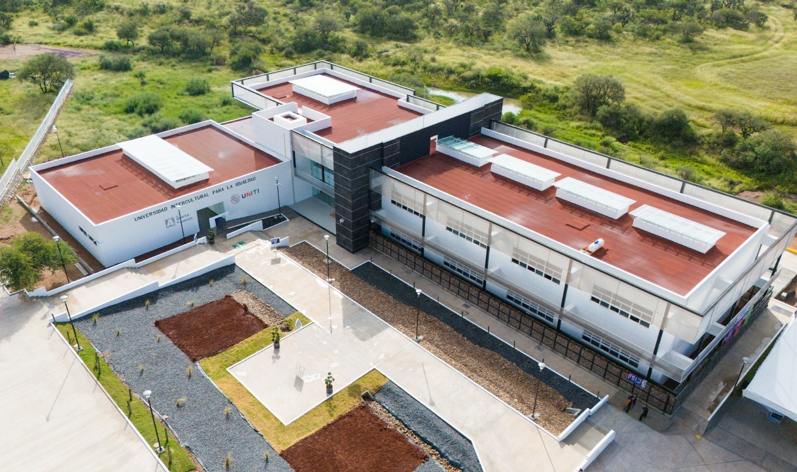 ESTUDIA PROGRAMACIÓN SIN DESCUIDAR A TU FAMILIA; LA UNIVERSIDAD INTERCULTURAL OFRECE LICENCIATURA GRATUITA