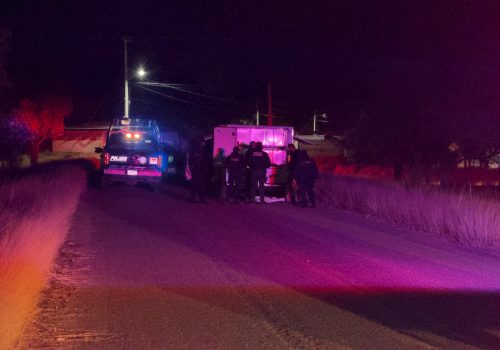 🔴 LOCALIZAN CUERPO SIN VIDA EN CARRETERA ESTATAL 50, EN COSIÓ 🚨