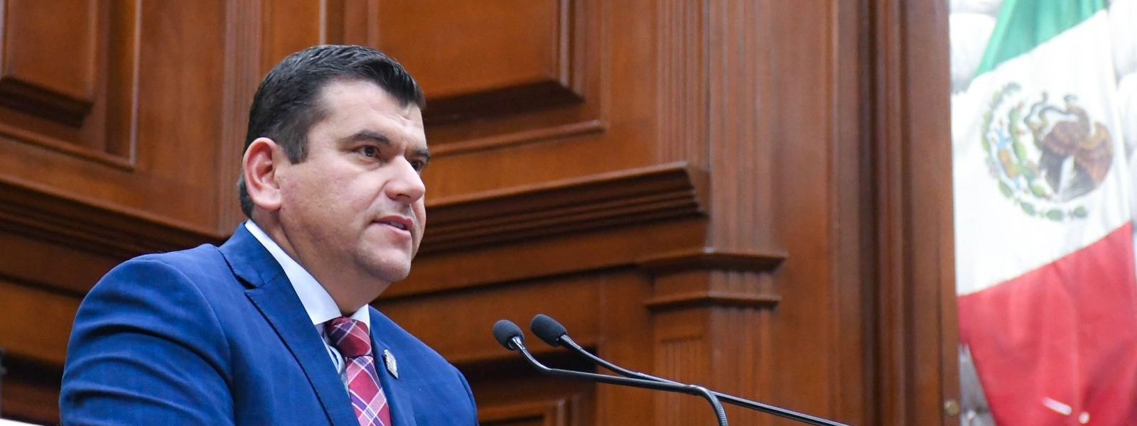 ADÁN VALDIVIA DIPUTADO POR CALVILLO, ENCABEZA LISTA DE LEGISLADORES MÁS PRODUCTIVOS.